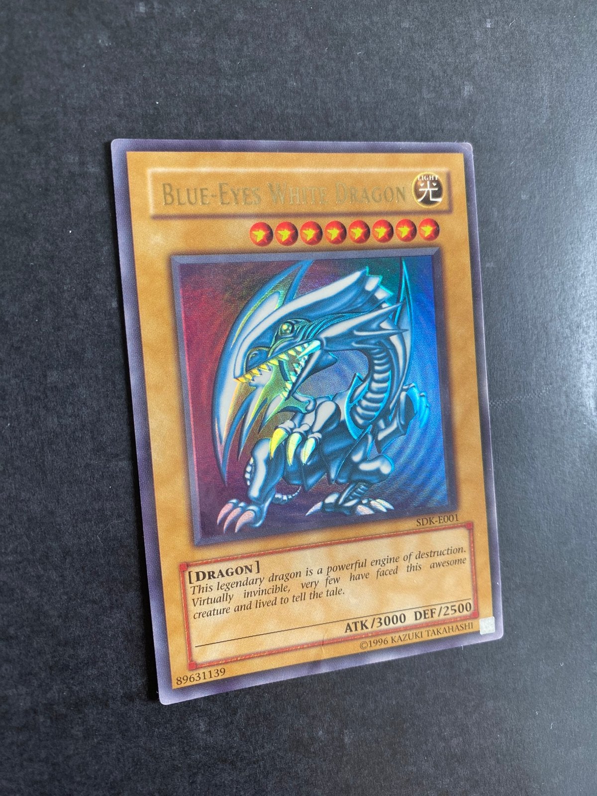 BLUE-EYES WHITE DRAGON, Ophalen of Verzenden, Zo goed als nieuw