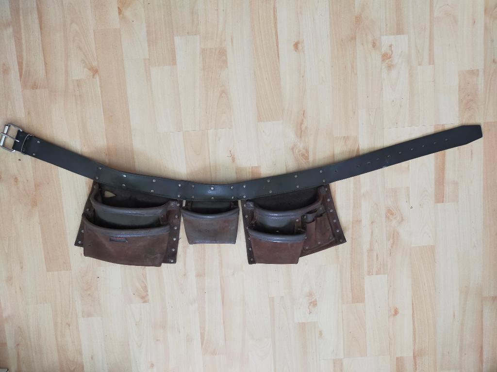 Leren Gordel Riem met vakken  126 cm, Ophalen of Verzenden, Gedragen, Bruin, Echt leder
