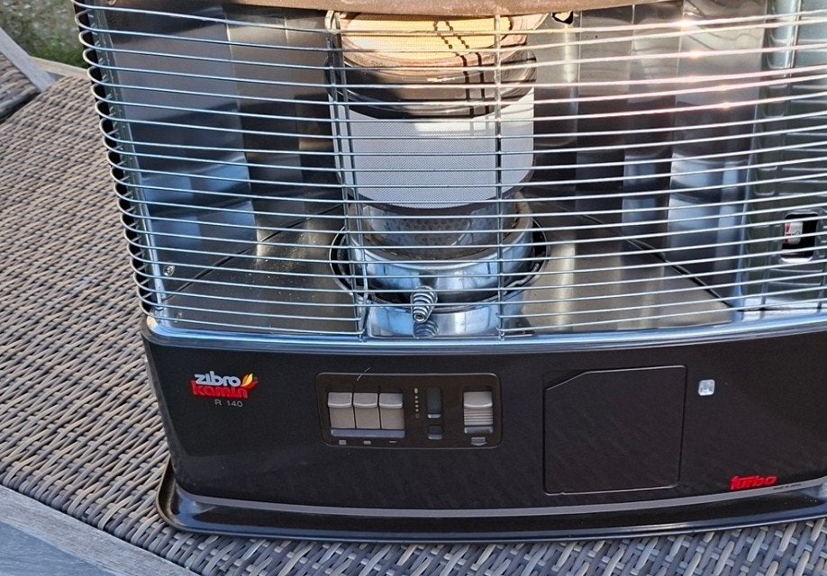 Zibro Kamin R 140 Petroleumkachel - 3.3 kW, Ophalen, Overige brandstoffen, Petroleumkachel, Zo goed als nieuw