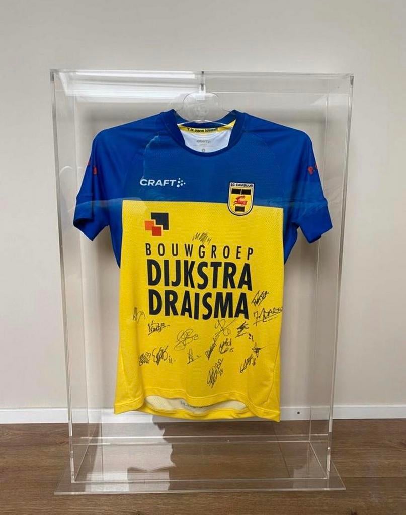 Gesigneerd Cambuur Shirt in Vitrine - Uniek Sponsorcadeau, Ophalen, Zo goed als nieuw, Overige binnenlandse clubs, Shirt