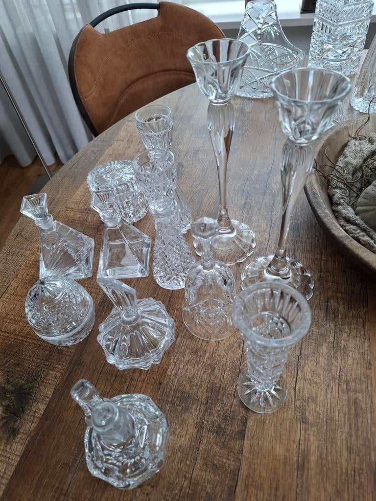 Kristal glaswerk, Ophalen
