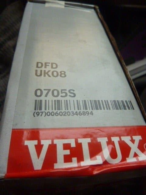 Nieuw Velux verduisterend + plissé gordijnen / UK08 (134x140, Rolgordijn, Verduisterend, Beige, Nieuw