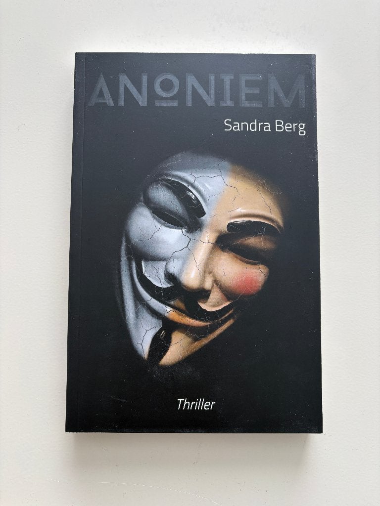 Sandra Berg - Anoniem NIEUW, Ophalen of Verzenden, Zo goed als nieuw