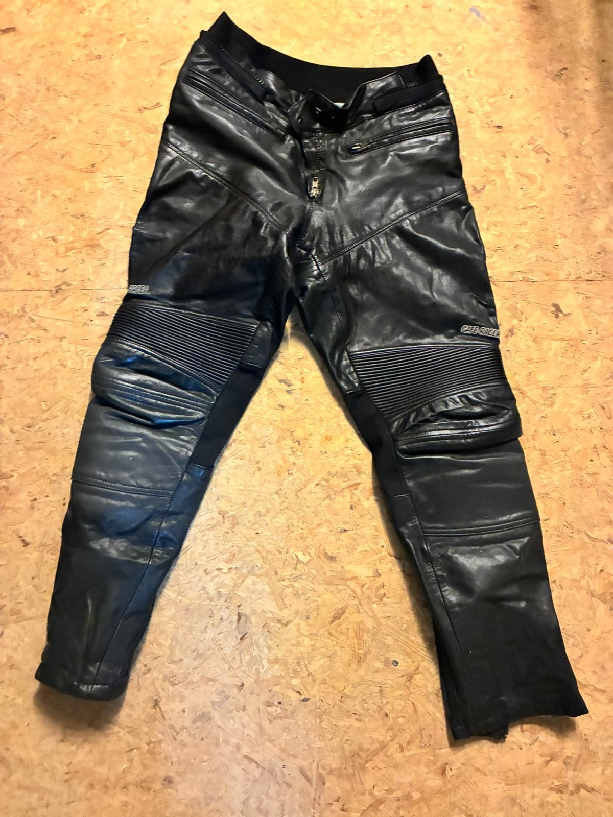 Leren motorbroek cafe racer mt S/M, Ophalen of Verzenden, Tweedehands, Dames, Broek | leer