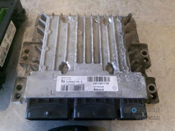 Inspuitcomputer van een Renault Grand Scenic, Auto-onderdelen, Gebruikt, -, Renault, -