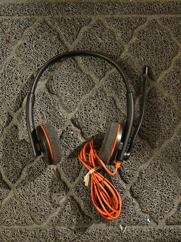 2x Plantronics Headset Rood/zwart USB met Volumebediening, Ophalen of Verzenden, Nieuw