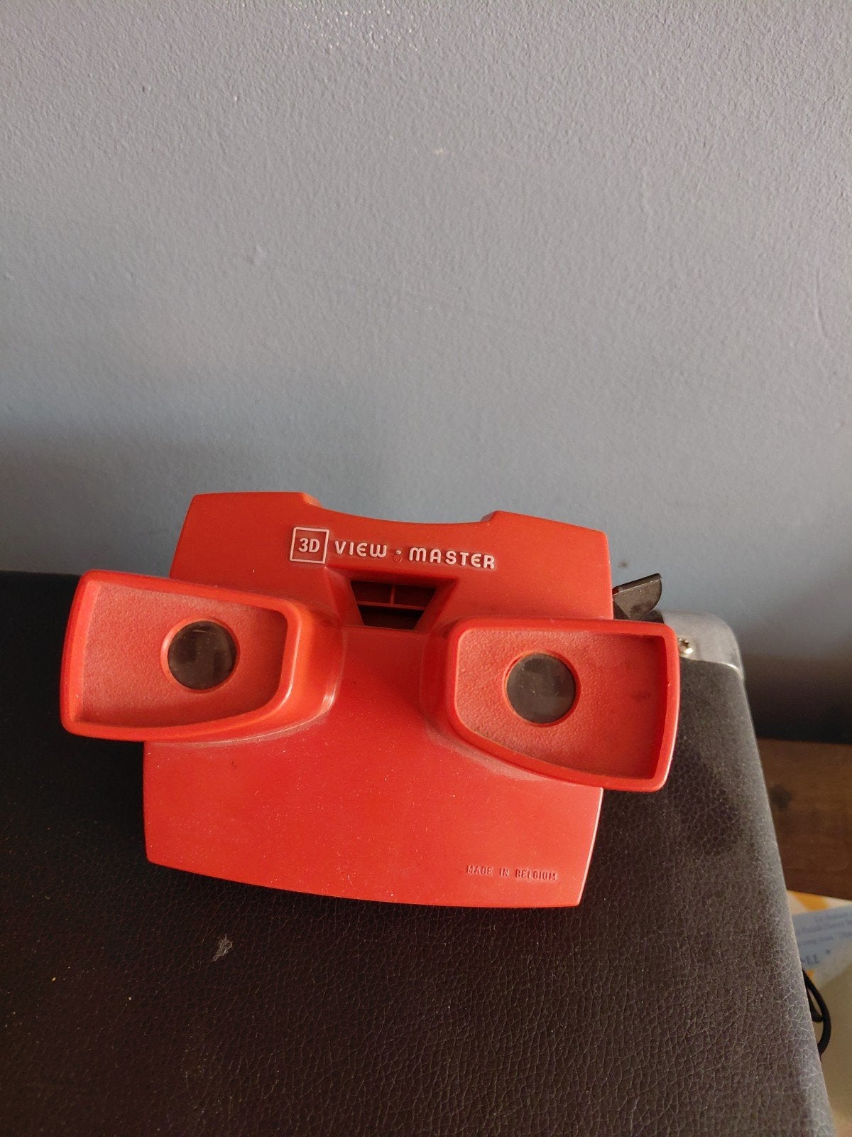 Vintage 3D View-Master Model J - Rood (Made in Belgium), Verzamelen, Speelgoed, Gebruikt, Ophalen of Verzenden