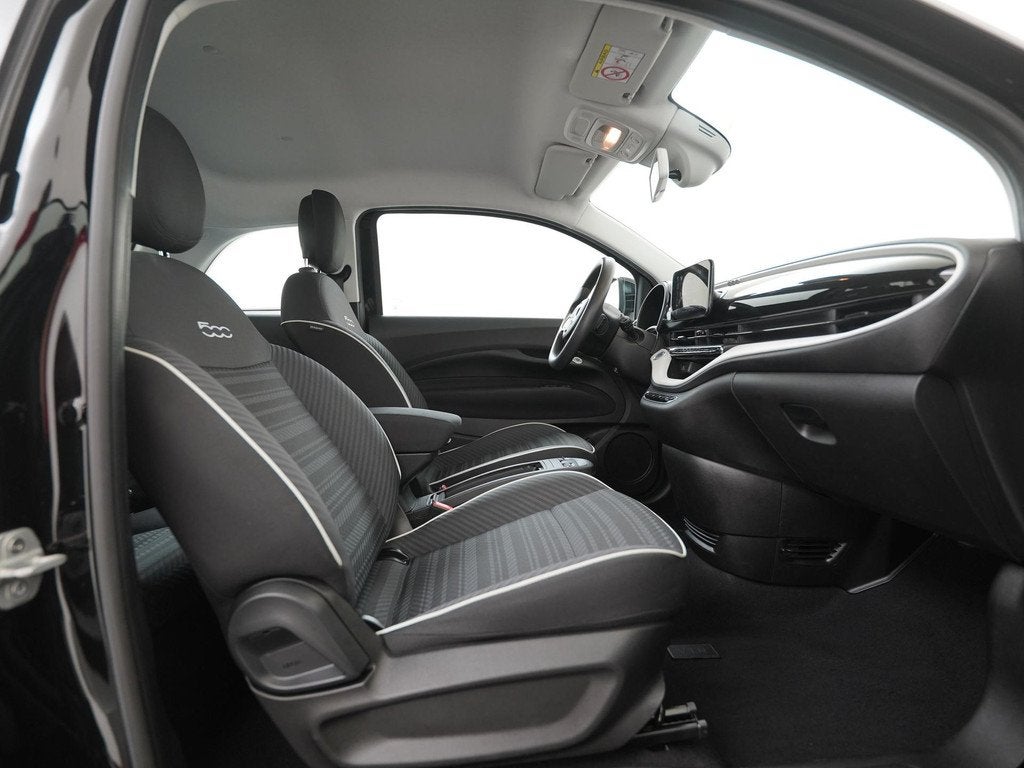 Fiat 500e 24kWh | Digital Cockpit | Navigatie | Apple/Androi, Auto's, Fiat, 12 maanden, Stof, Gebruikt, 95 pk