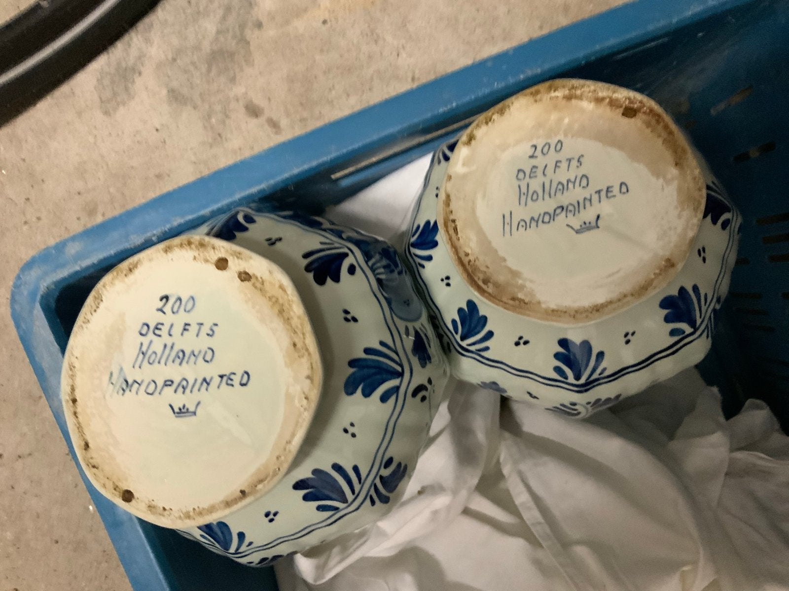 Set van 2 Delfts Blauwe Handgeschilderde Vazen, Antiek en Kunst, Ophalen of Verzenden