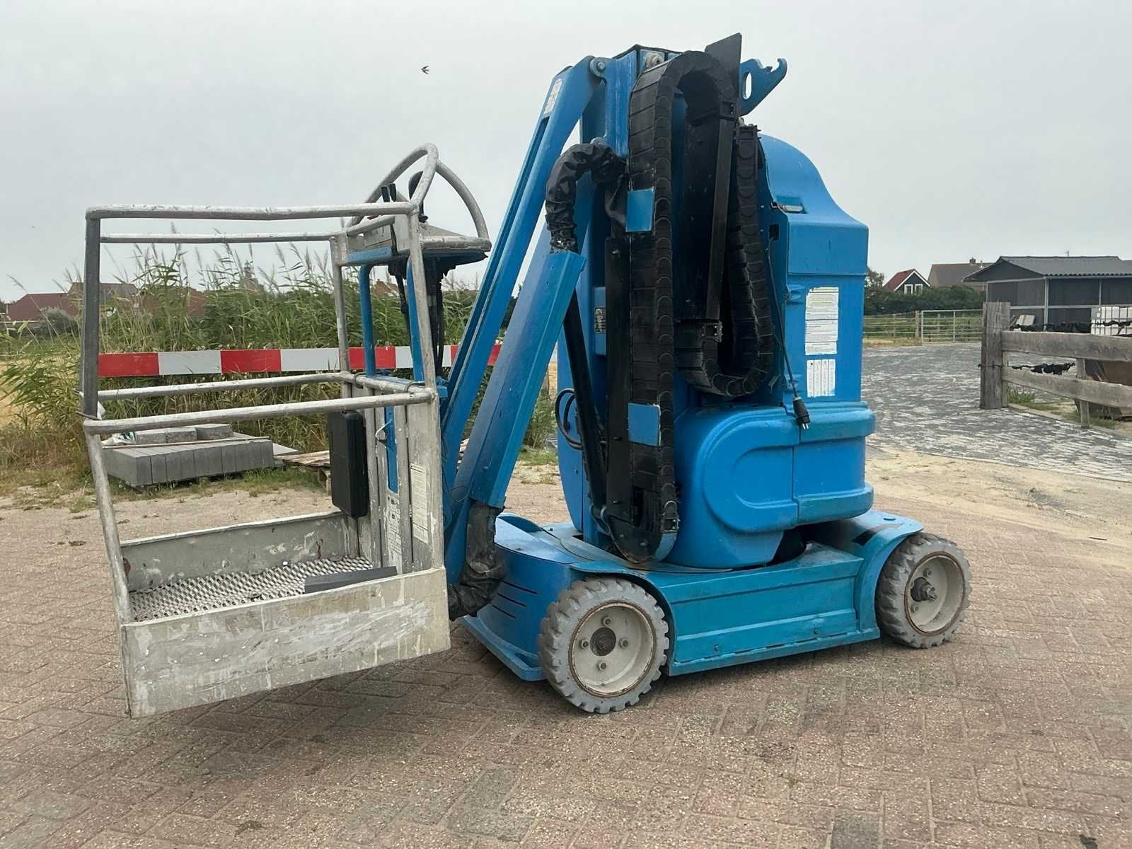 2008 ATN Piaf880R Hoogwerker