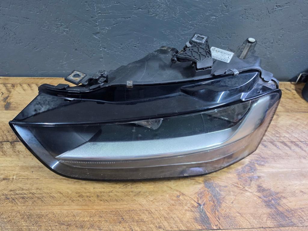 Audi a4 B8 FL koplamp links halogeen, Auto-onderdelen, Verlichting, Audi, Audi, Ophalen of Verzenden, X