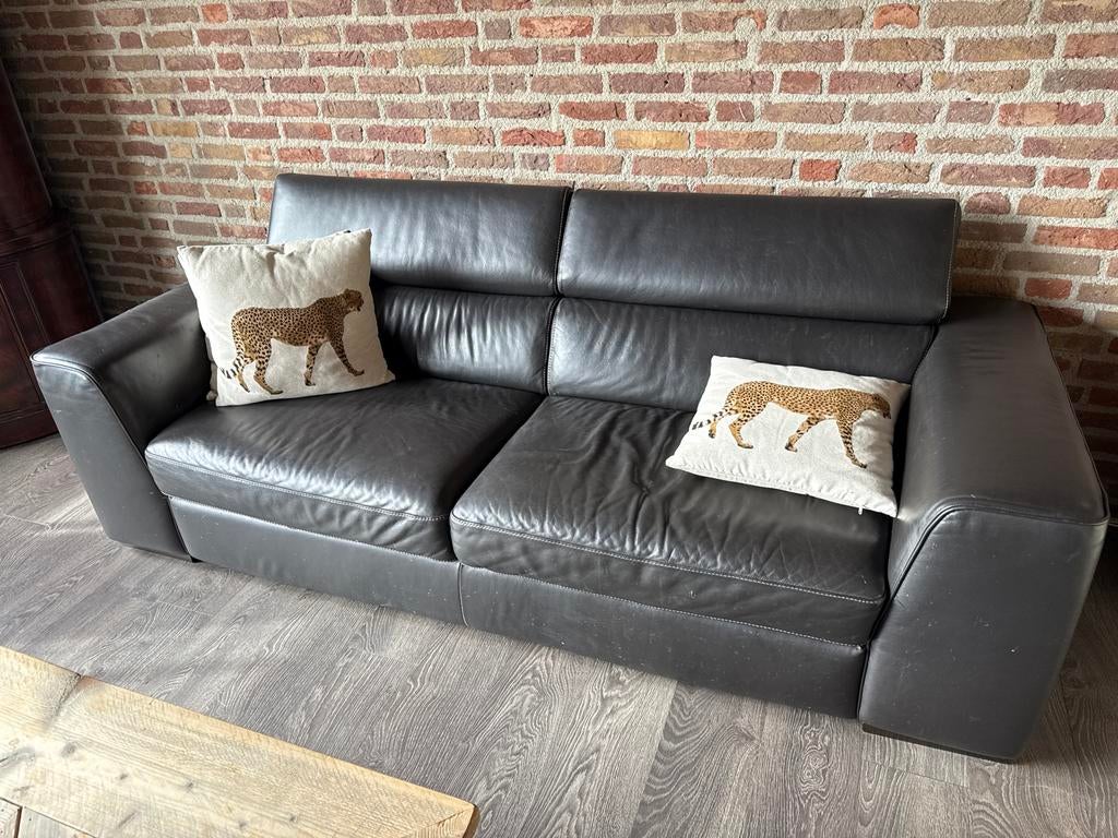 Twee Italsofa 2-zitsbanken van leder, Huis en Inrichting, Ophalen, Gebruikt, Tweepersoons, Rechte bank