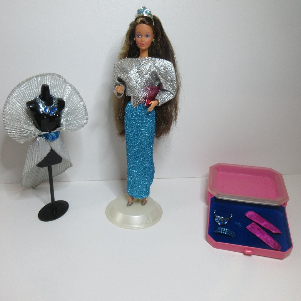 Jewel Secrets Princess Laura Barbie pop uit 1986, Verzamelen, Poppen, Ophalen of Verzenden, Gebruikt, Pop