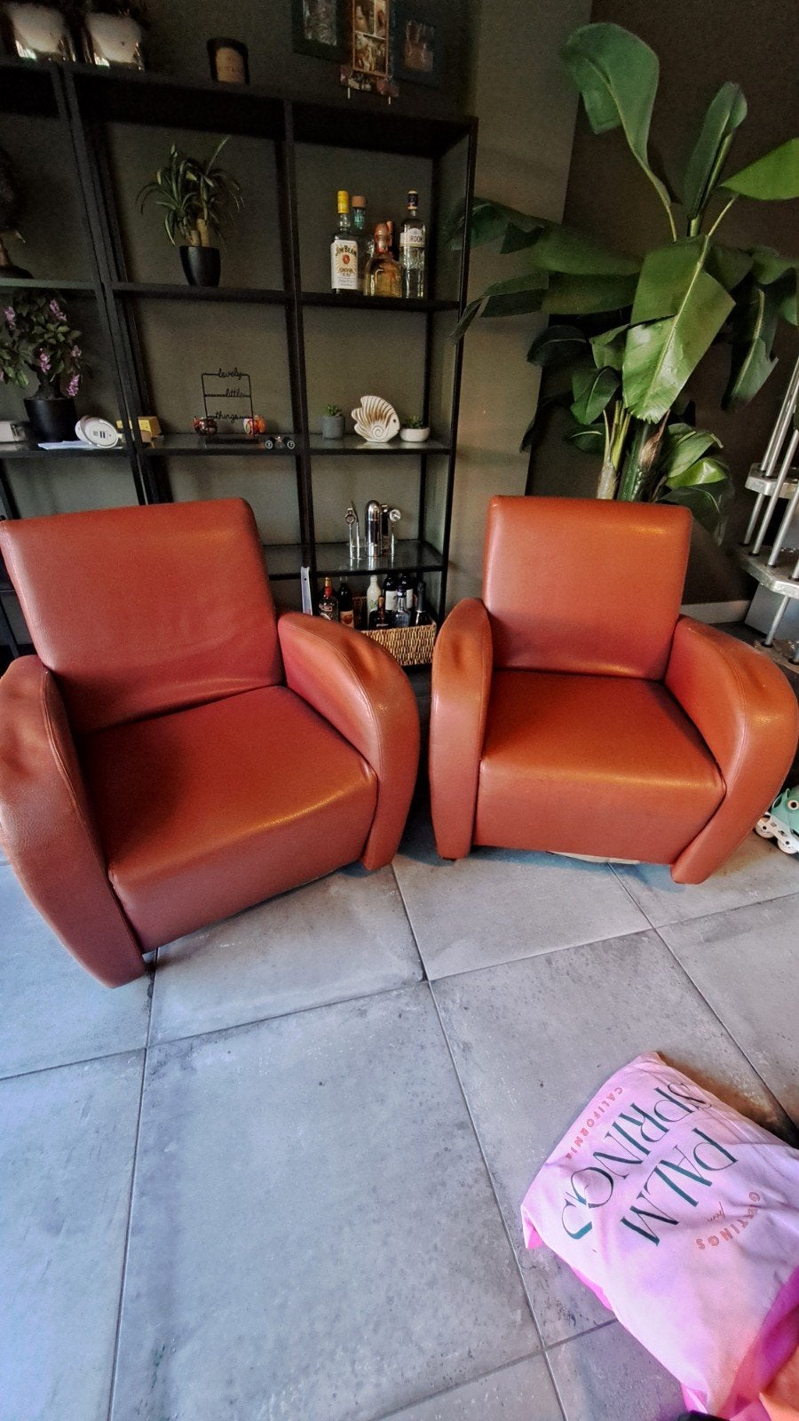 Twee comfortabele oranje fauteuils, Huis en Inrichting, Ophalen, Gebruikt, 75 tot 100 cm, Modern