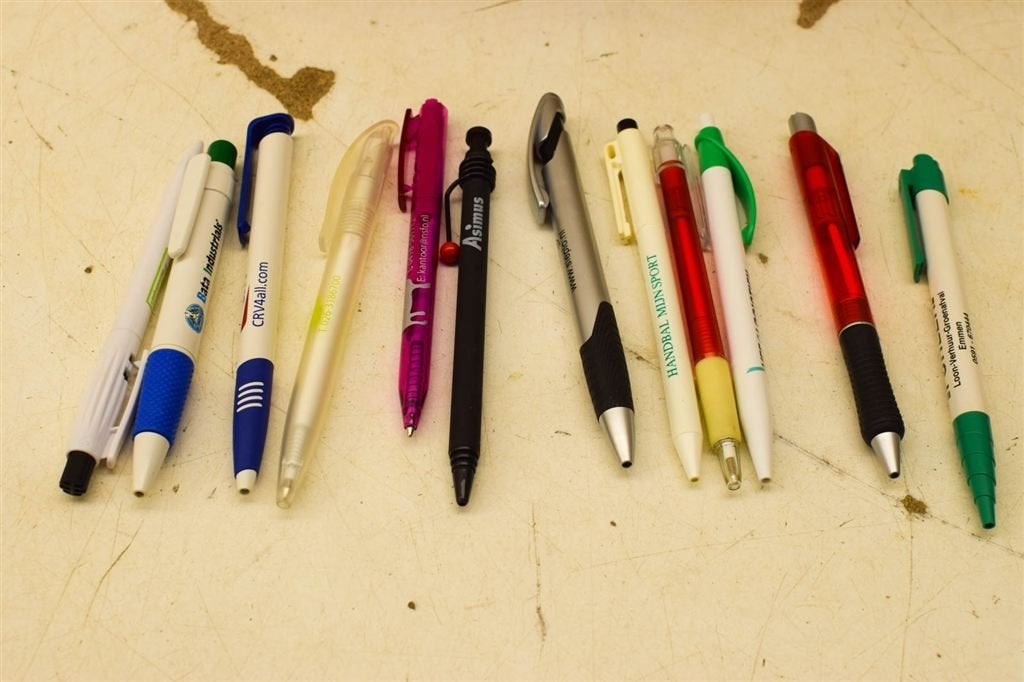 Doos met pennen 49537, Ophalen of Verzenden, Gebruikt, Vulpen, Overige merken