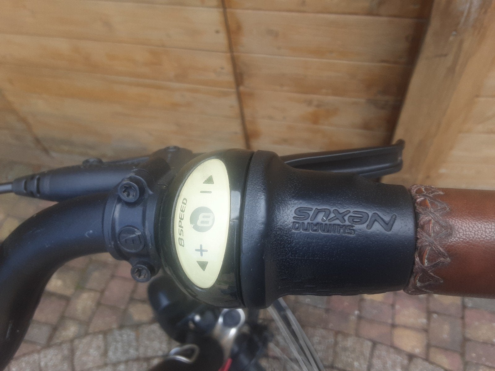 Foto 3 van Stadsfiets-elektrisch Batavus