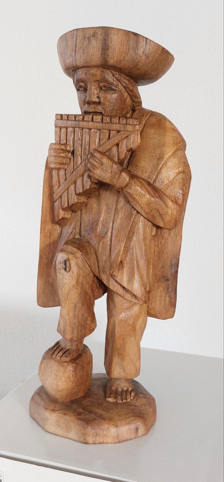 Prachtige houtsnijwerk man met
fluit Voor €85, Ophalen of Verzenden, Hout, Houtsnijwerk