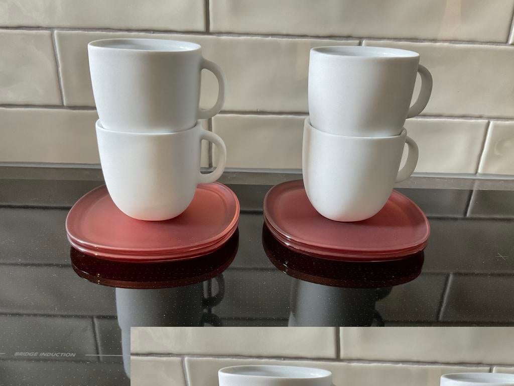 Nespresso Lume Lungo kop en schotels (4), Ophalen of Verzenden, Zo goed als nieuw, Overige stijlen, Kop(pen) en/of Schotel(s)