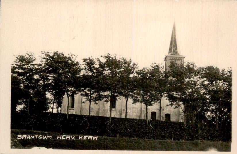 Brantgum - Herv Kerk, Ophalen of Verzenden, 1920 tot 1940, Gelopen, Friesland