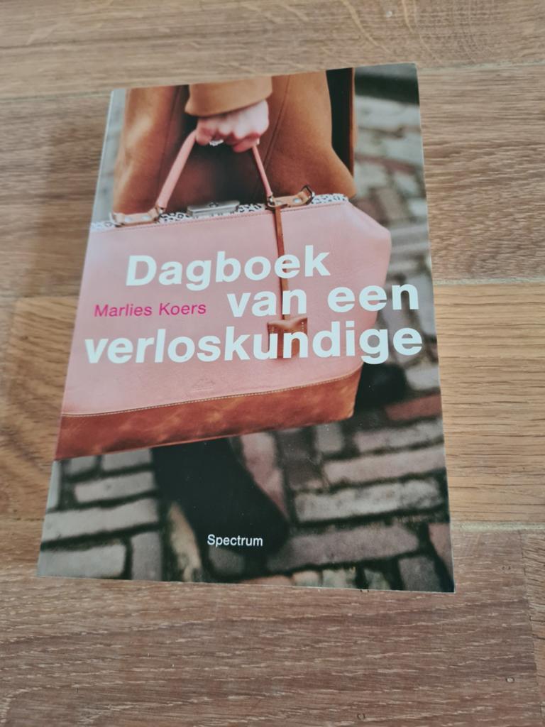 Dagboek van een verloskundige - Marlies Koers, Boeken, Ophalen of Verzenden, Zo goed als nieuw, Marlies Koers, Nederland