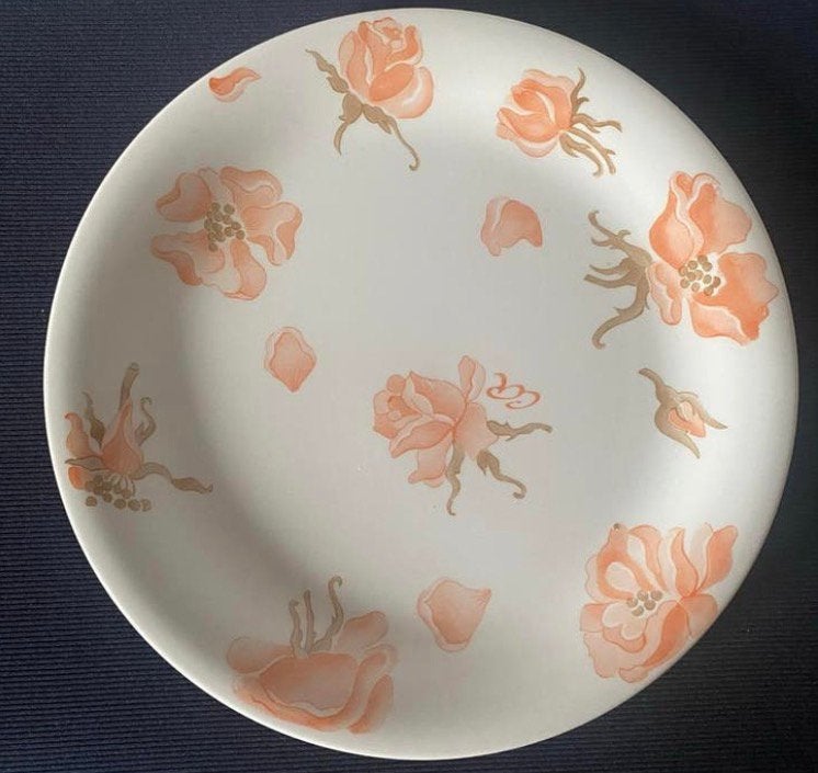 Grote schaal/groot bord oranje rozenmotief John Tams.D.25 cm, Ophalen of Verzenden, Zo goed als nieuw, Bord(en), Overige stijlen