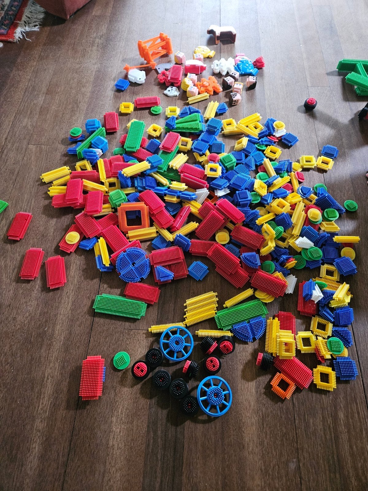 Grote set Nopper bouwblokken met wielen en figuren, Ophalen, Gebruikt, Nopper