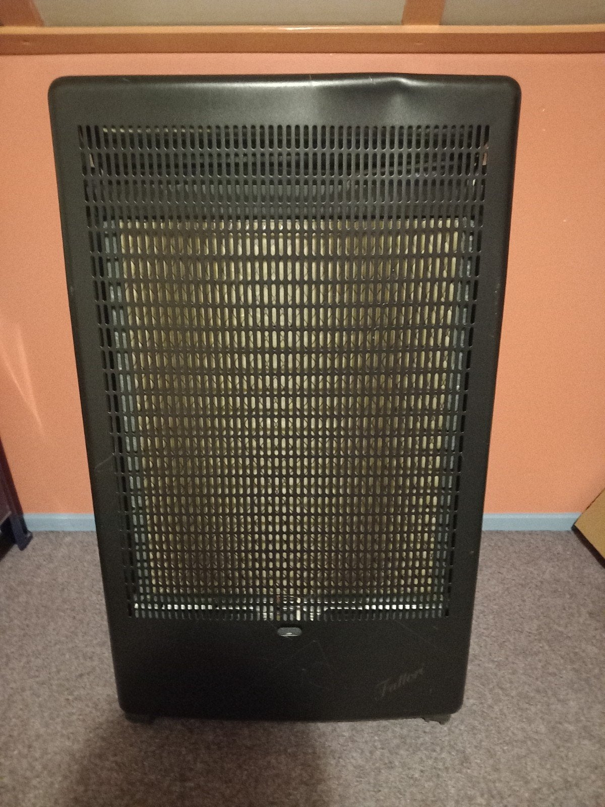 Te koop gebruikte gaskachel met gebruiksporen zonder gasfles, Huis en Inrichting, Kachels, Ophalen, Gas, Gaskachel