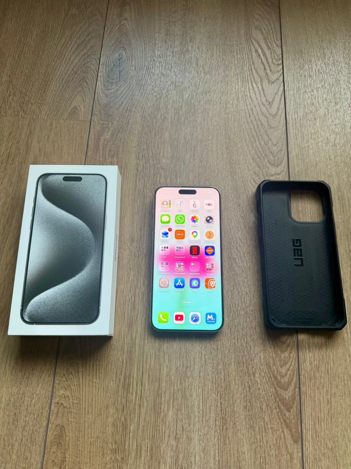 Iphone 15 Pro Max 256GB White Titanium in Nieuwstaat