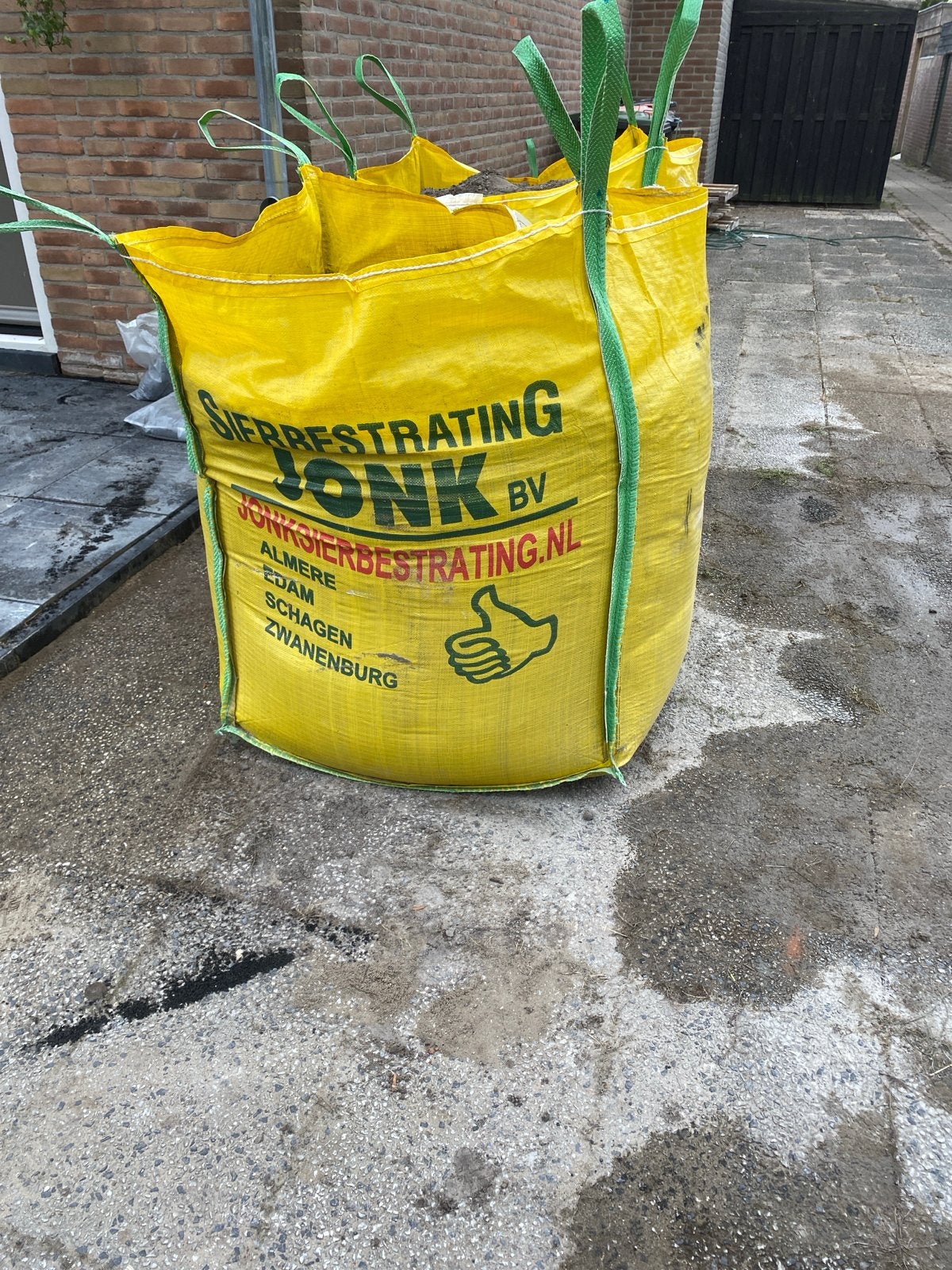 Big bags met ophoogzand thuin aarden, Ophalen of Verzenden, Gebruikt, Ophoogzand