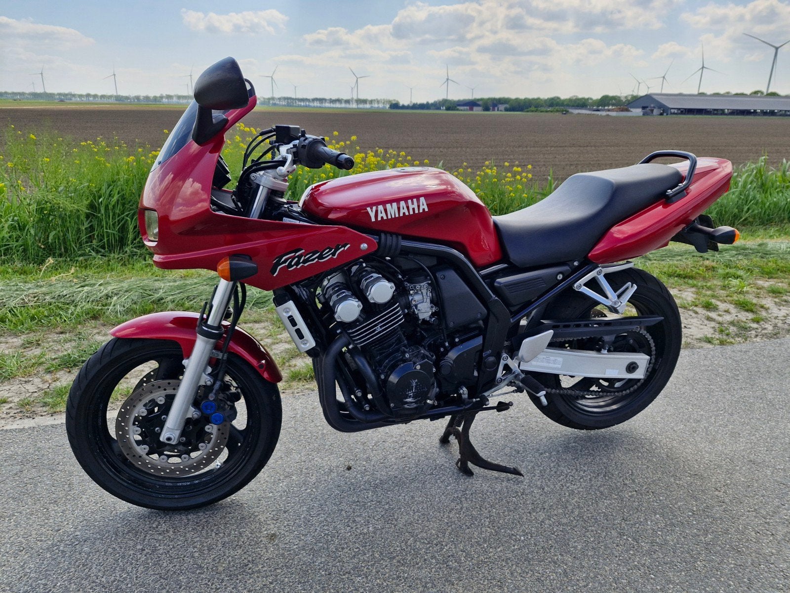 Yamaha Fazer 600 // fzs 600 (03/1999) 27418km, Occasion, 4 cilinders, Particulier, Meer dan 35 kW
