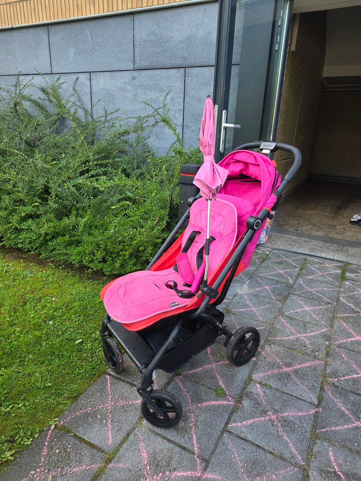 Handige kinderwagen, makkelijk opklapbaar., Ophalen, Gebruikt, Kinderwagen, Overige merken
