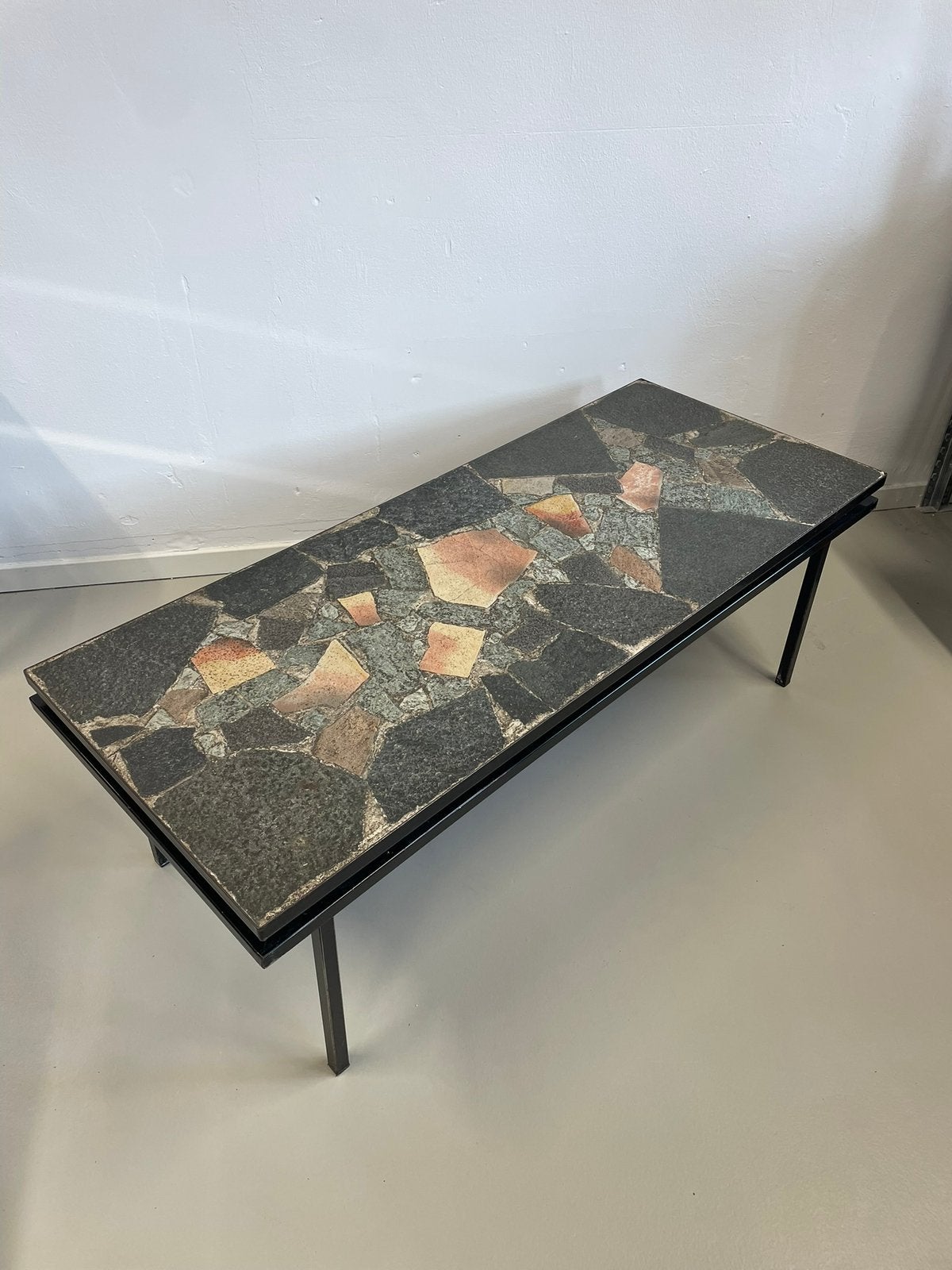 Natuurstenen salontafel, Ophalen, Gebruikt, 100 tot 150 cm, Mid-century modern / vintage