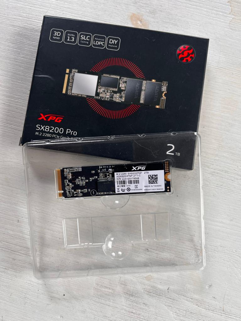 Adata SX8200 Pro 2TB NVMe SSD - Zo goed als nieuw, Computers en Software, Harde schijven, Intern, Server, SSD, Ophalen of Verzenden