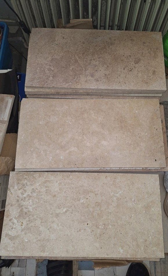 Marmeren tegels,30x60, trevertin, 3m² (eventueel met lijm), Ophalen, 60 cm of meer, Gebruikt, Minder dan 5 m²