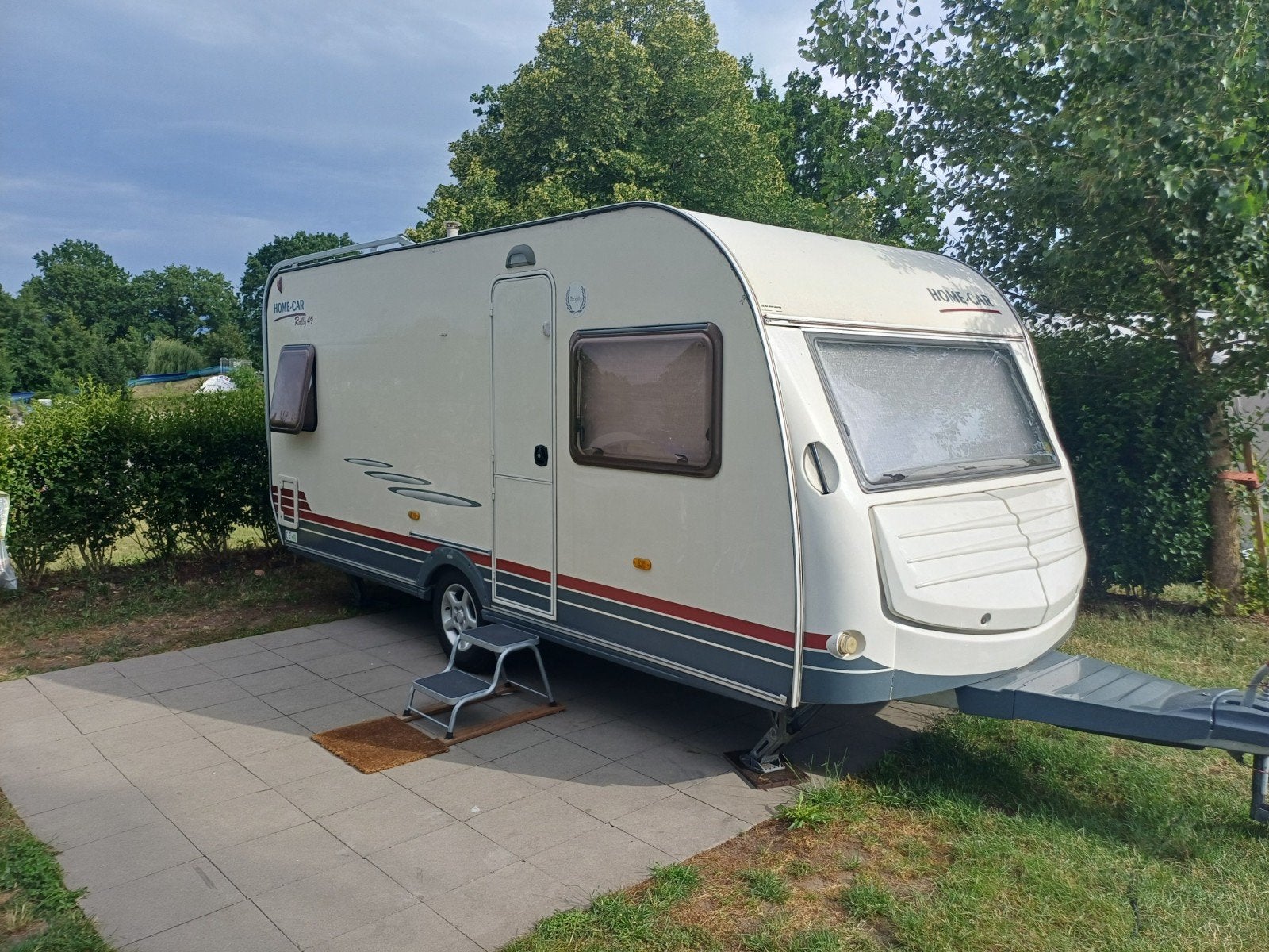 Home-Car Rally 49 met frans bed, Caravans en Kamperen, Caravans, Home-car, Rondzit, Frans bed, Luifel