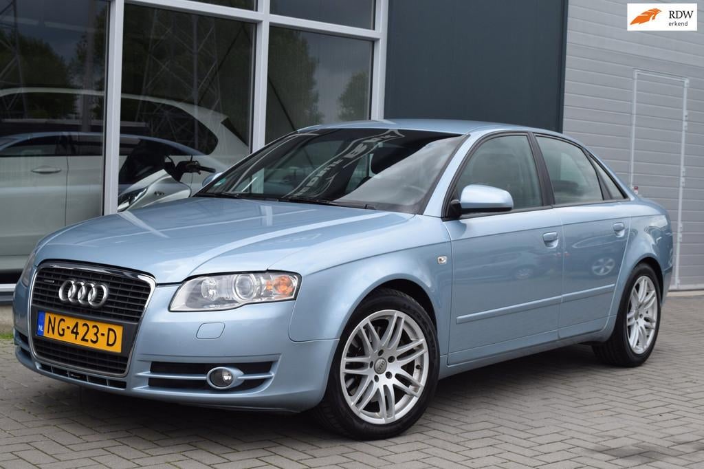 Audi A4 Limousine 3.0 TDI quattro | Automaat | Xenon | APK 5, Automaat, Zwart, Blauw, A4