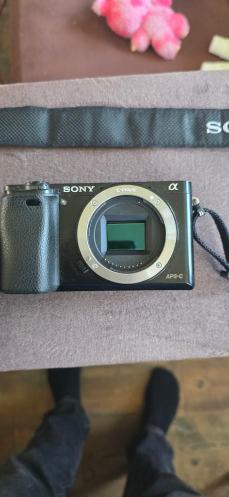 Sony Alpha A6000 camera met 2 lenzen en DJI tas, Audio, Tv en Foto, Fotocamera's Digitaal, Ophalen, Gebruikt, Compact, Sony