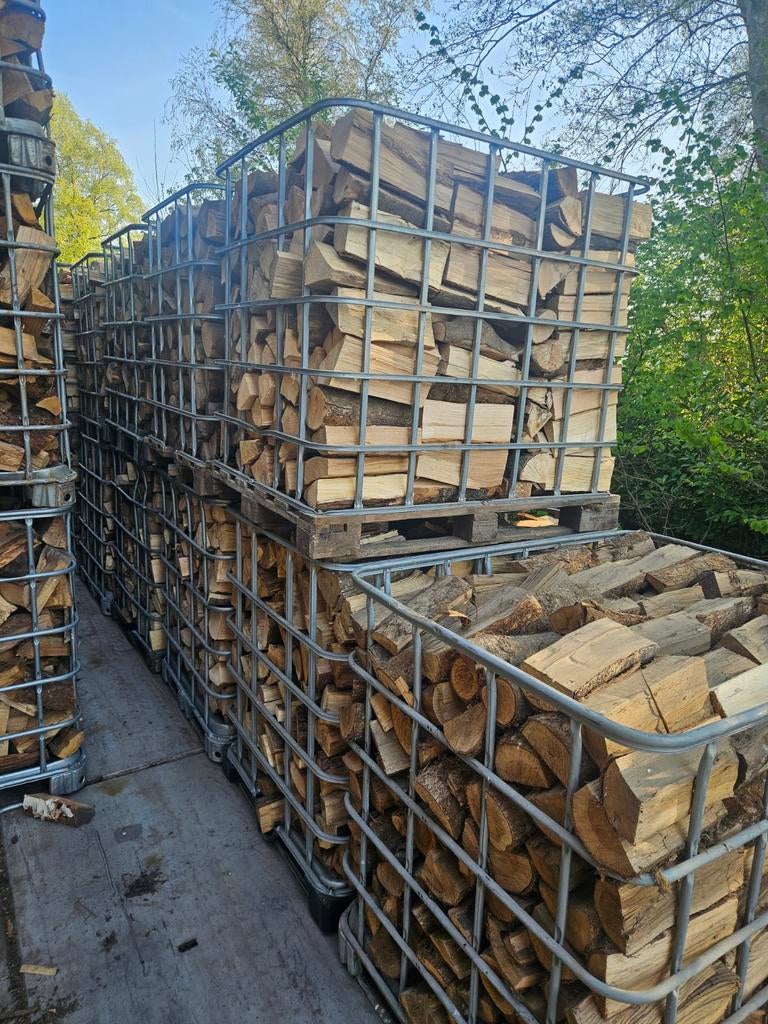 1.2 kuub gestapeld eik beuk essen droog, Tuin en Terras, 6 m³ of meer, Ophalen of Verzenden, Beukenhout, Blokken