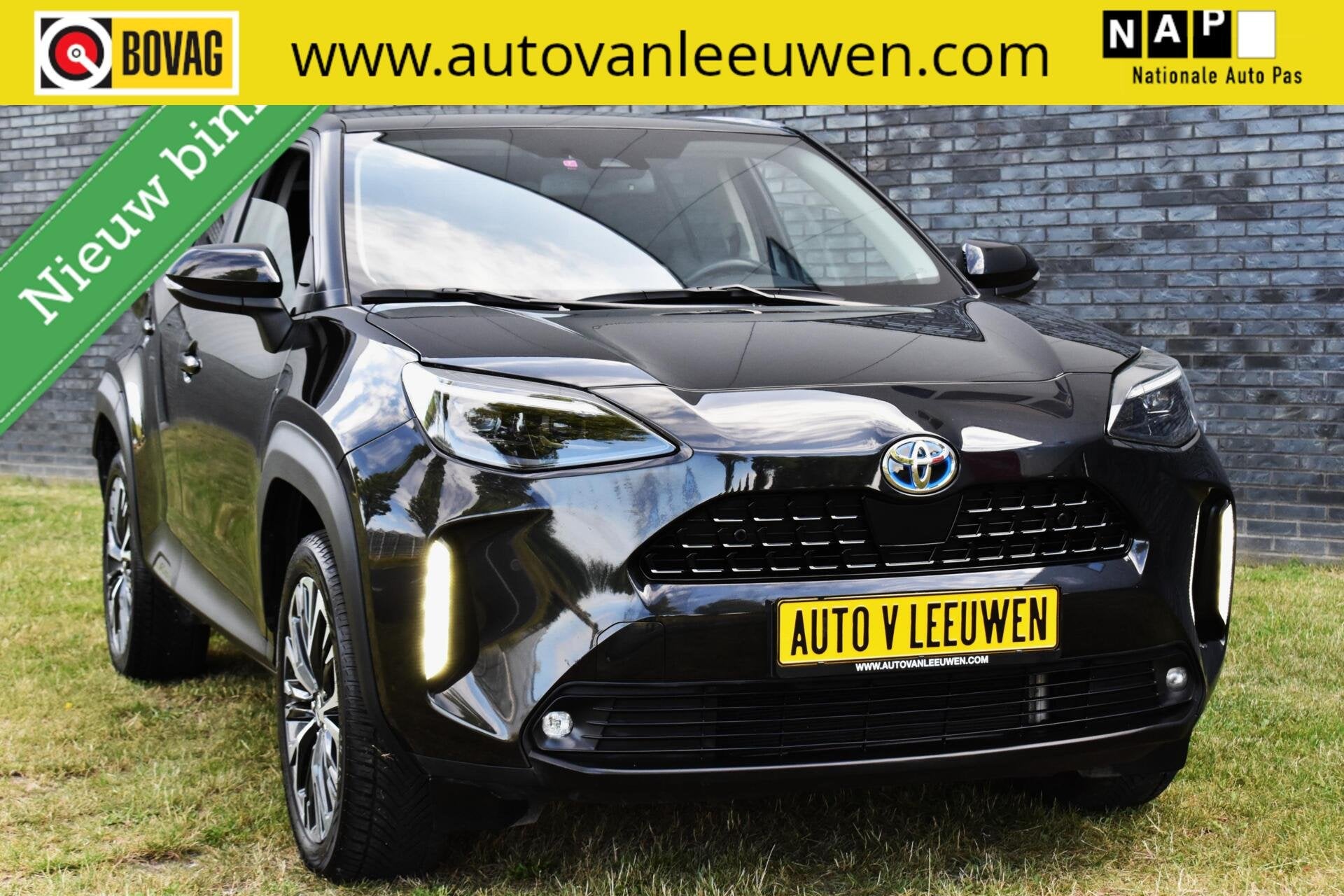 Toyota Yaris Cross 1.5 Hybrid Lounge PANORAMA/MATRIX/CAMERA/, Auto's, Gebruikt, Met garantie (alle), 116 pk, Zwart