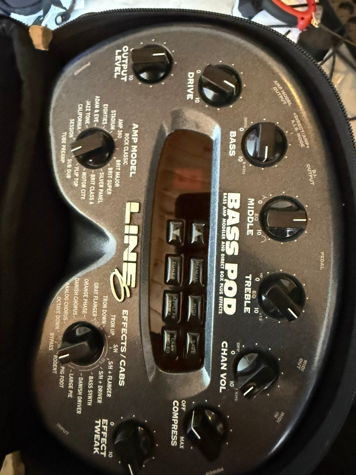 Line 6 Bass Pod, Ophalen, Gebruikt