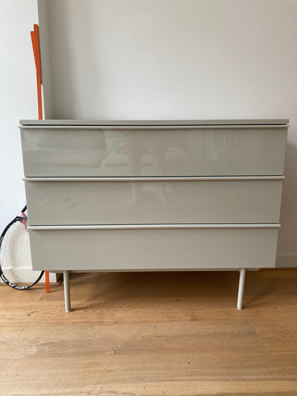 Westwing Elona Beige Ladekast Beige, Ophalen, Kunststof, Gebruikt, 100 tot 150 cm