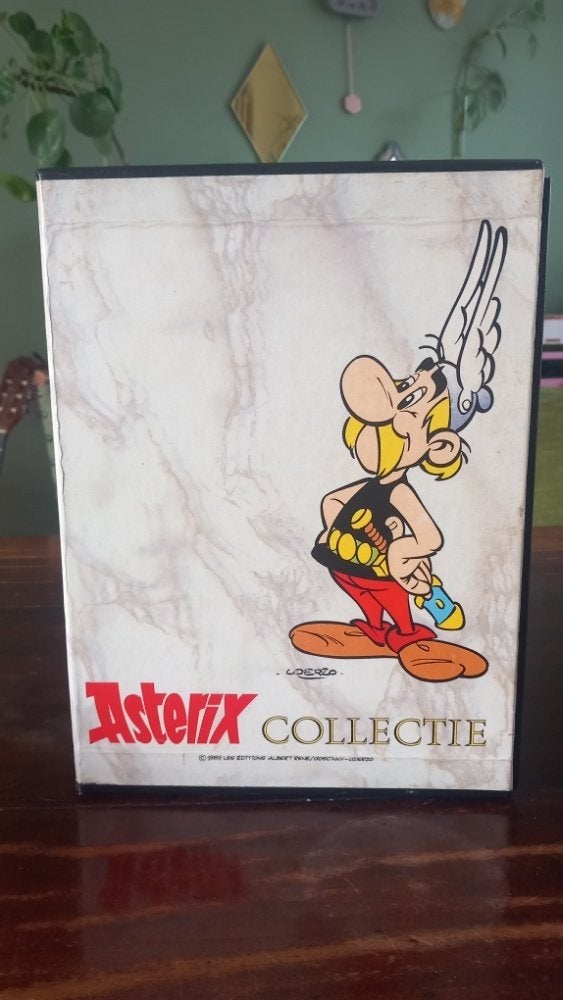 Asterix Hardcover Collectie in Box - Set van 5x, Gelezen, René Goscinny, Albert Uderzo, Complete serie of reeks, Ophalen of Verzenden