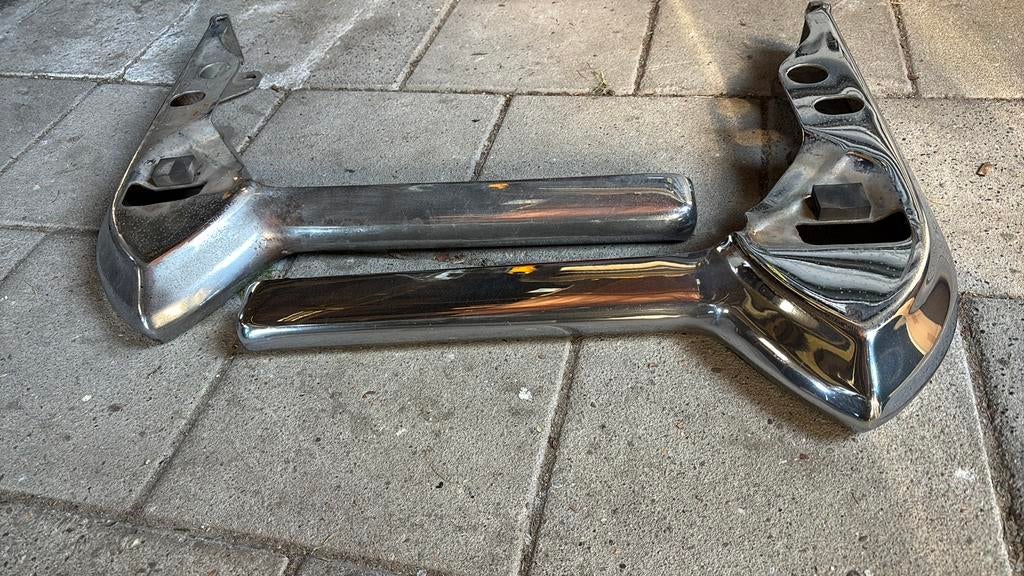 Fantastisch mooie bumper hoelen voor 1970 cadillac deville, Ophalen