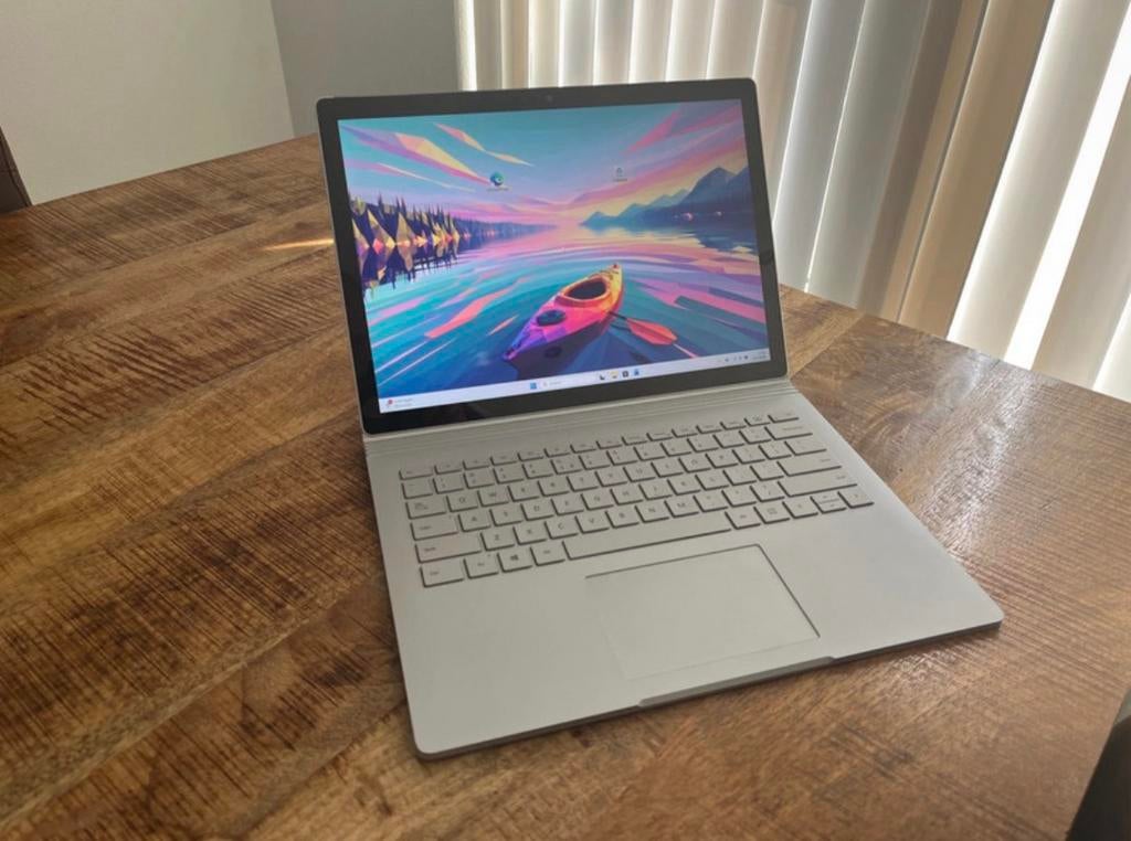 Microsoft Surface Book 2, 2 tot 3 Ghz, Qwerty, 8 GB, Ophalen of Verzenden