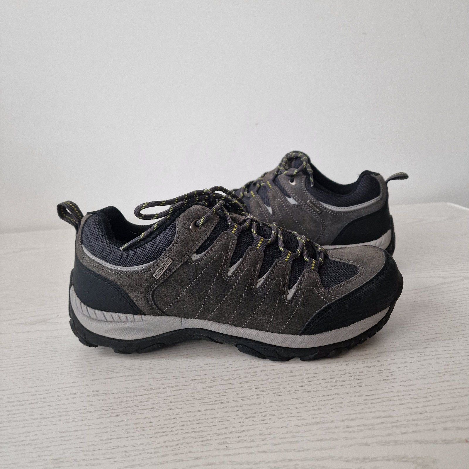 Human Nature schoenen wandelschoenen maat 41. Model Antonia, ., Zo goed als nieuw, ., Grijs