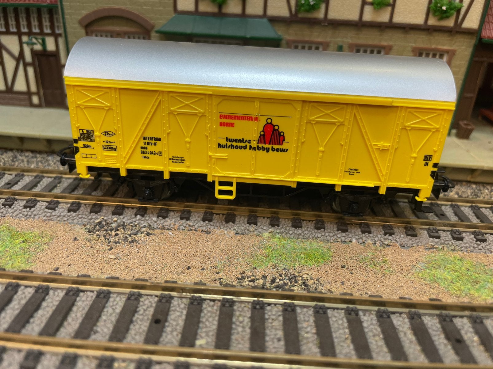 Bijzonde uitgave . Een marklin wagen 4414 gesloten wagon, Hobby en Vrije tijd, Wisselstroom, Wagon, Ophalen of Verzenden, Zo goed als nieuw