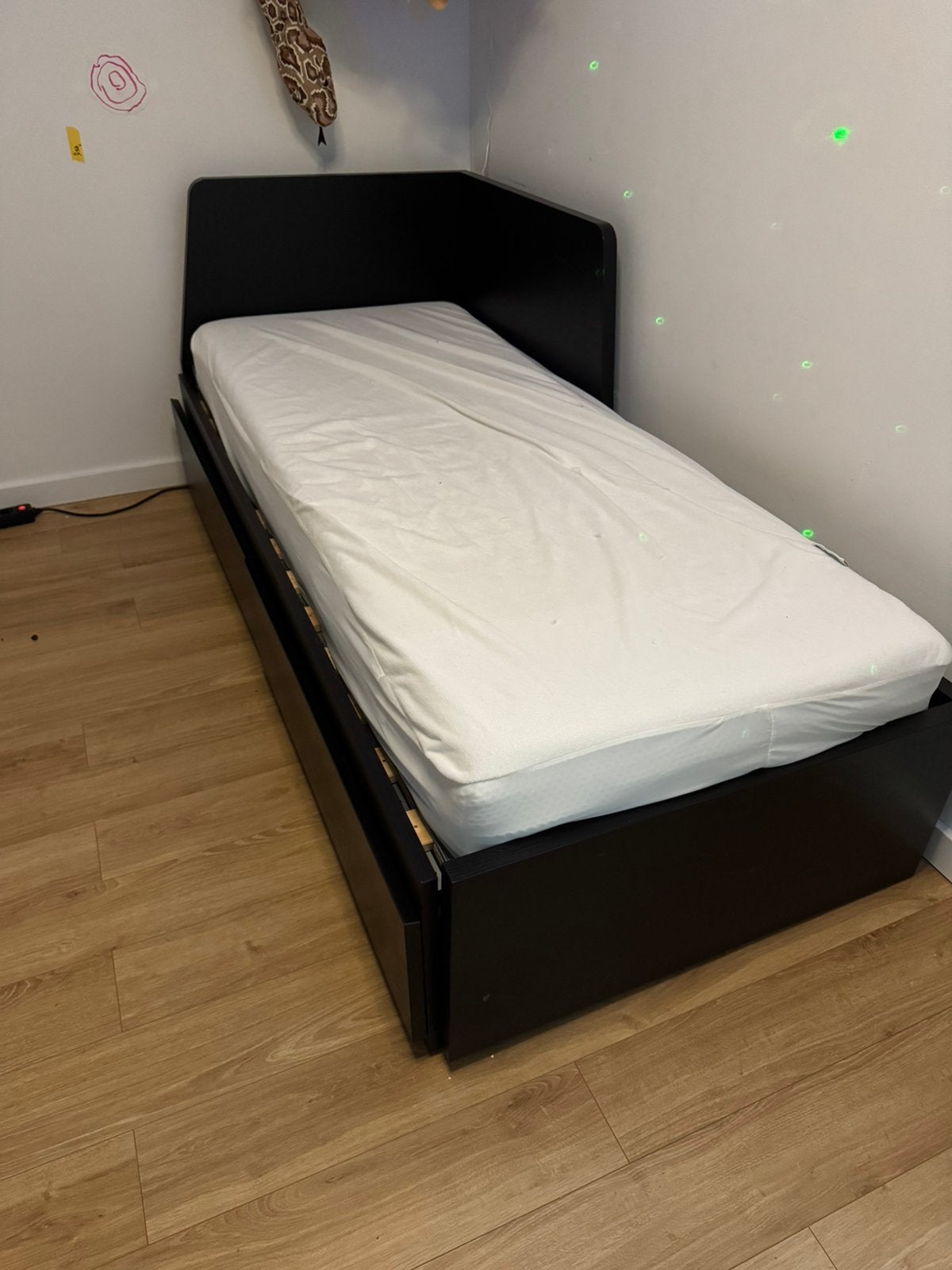 Ikea Bedbank Flekke  met 2 lades, Ophalen of Verzenden, Zo goed als nieuw