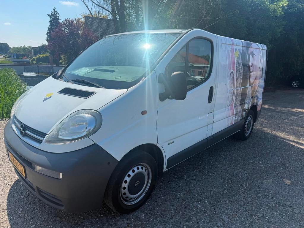 Opel Vivaro 1.9 DI L1H1 van 1e eigenaar (geen airco), Voorwielaandrijving, ABS, Gebruikt, 4 cilinders