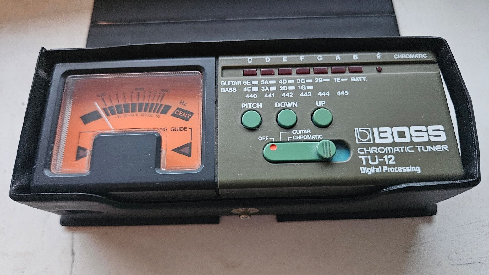 Boss Chromatic Tuner TU-12, Ophalen of Verzenden, Gebruikt, Overige typen