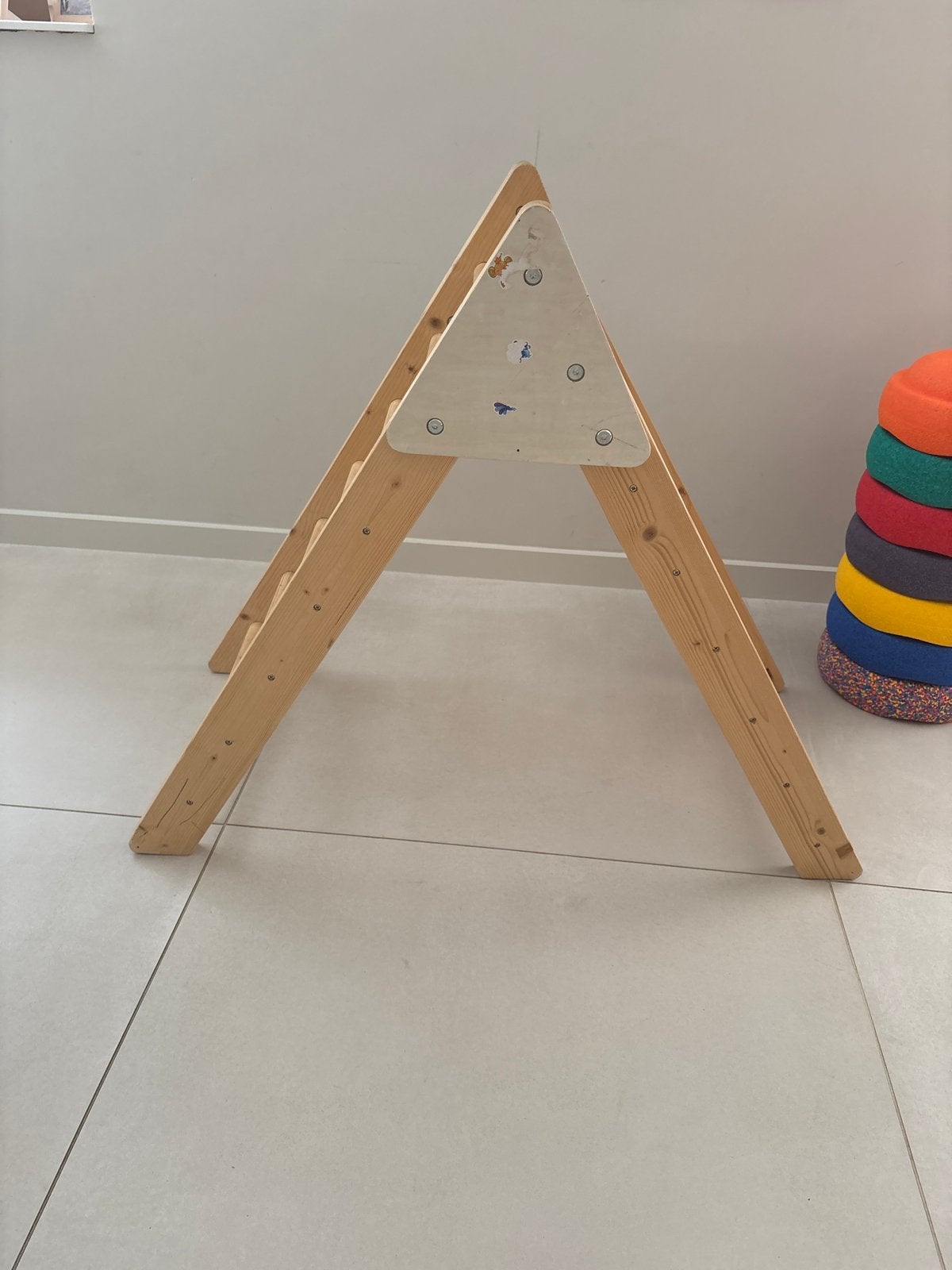 Houten Klimdriehoek voor Peuter/Kleuter - Montessori Speelgo, Ophalen, Gebruikt, Jongen of Meisje